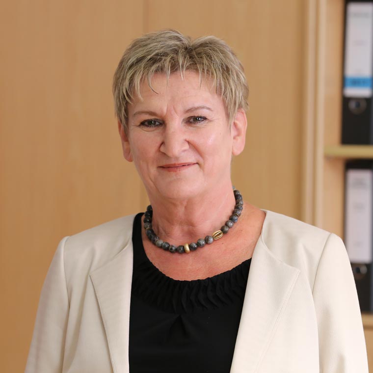 Ulrike Bayer